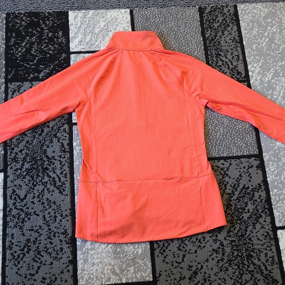 NWOT Champion Half Zip - Picture 2 of 4